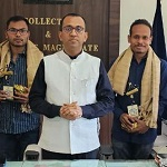 कलेक्टर श्री वसंत ने छात्रावासों के तीन प्रतिभाशाली विद्यार्थियों का राज्य सेवा परीक्षा में चयन पर दी बधाई
