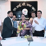 साकेत में हर्षोल्लास से मनाया गया महापौर श्रीमती संजूदेवी राजपूत का जन्मदिन
