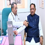 मुख्यमंत्री श्री विष्णुदेव साय ने विधानसभा परिसर में तीन दिवसीय स्वास्थ्य शिविर का किया शुभारंभ