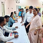 महापौर ने कोरबा जोन में आयोजित स्वनिधि महोत्सव शिविर का किया निरीक्षण