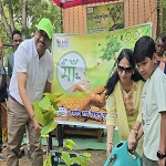 पर्यावरण संरक्षण का संदेश देते हुए HTPS के मुख्य अभियंता श्री एचके. सिंह ने रोपा साल वृक्ष का पौधा
