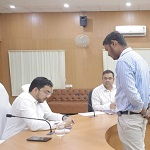 साप्ताहिक जनदर्शन में जिला पंचायत मुख्य कार्यपालन अधिकारी श्री जैन ने सुनी आमजन की समस्याएं