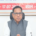 ई-ऑफिस से लेकर राजस्व प्रकरणों तक आयुक्त श्री नरेंद्र दुग्गा ने परखी प्रशासनिक व्यवस्था