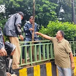 घंटाघर से महाराणा प्रताप चौक मार्ग पर किया गया वृक्षारोपण