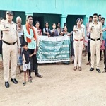 ग्रामीणों को नशे के दुष्प्रभावों के प्रति किया गया जागरूक, मादक पदार्थों का सेवन नहीं करने दिलाई गई शपथ