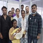 छत्तीसगढ़ की स्वास्थ्य सेवाओं ने रचा जीवन रक्षा का नया अध्याय, महज 900 ग्राम के नवजात को मिला नया जीवन