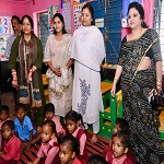 मंत्री श्रीमती लक्ष्मी राजवाड़े ने किया आंगनबाड़ी केंद्र का औचक निरीक्षण