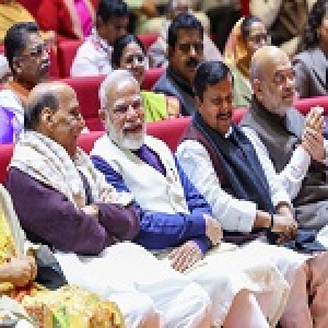 प्रधानमंत्री के सबसे लंबे कार्यकाल की उपलब्धि के उपलक्ष्य में एनडीए की आज नई दिल्ली में बैठक
