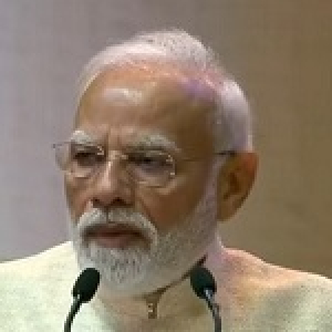 देश ‘रिफॉर्म एक्सप्रेस’ पर तेज़ी से आगे बढ़ रहा, 100 वर्षों में बदलाव के बावजूद संस्था पर भरोसा अटूट : पीएम मोदी