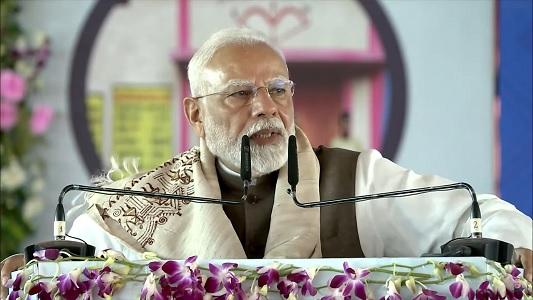 सरकार आदिवासी समाज के विकास के लिए विशेष अभियान चला रही है: प्रधानमंत्री