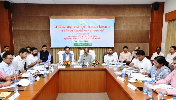 सुबह शहर में निकलें अधिकारी, जमीनी हकीकत देखें और काम कराएं : श्री अरुण साव
