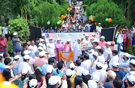 उप मुख्यमंत्री श्री अरुण साव ने बिलासपुर नगर निगम द्वारा आयोजित सामूहिक श्रमदान में की सहभागिता