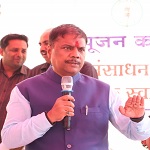 मंत्री श्री केदार कश्यप ने बस्तर में किया अमलीगुड़ा एनीकट-कम-कॉजवे जीर्णाेद्धार कार्य का भूमिपूजन