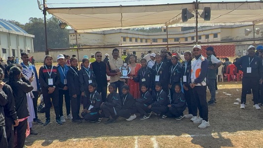 संभाग स्तरीय बस्तर ओलंपिक 2025 : सुकमा की बालिकाओं ने दमदार प्रदर्शन से जीता दिल