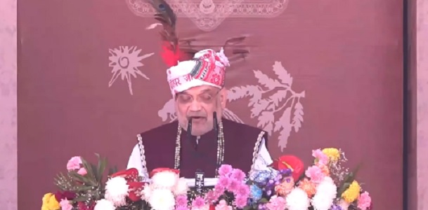 गृह मंत्री अमित शाह ने नक्सलियों से हथियार सौंपकर समाज में लौटने की अपील की