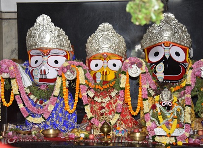 मुख्यमंत्री श्री साय भगवान ने छेरापहरा कर मांगा प्रदेशवासियों के लिए आशीर्वाद
