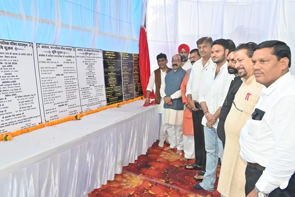 उप मुख्यमंत्री श्री अरुण साव ने महासमुंद में किए 32 करोड़ के कार्यों का भूमिपूजन