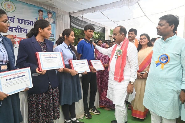 उप मुख्यमंत्री श्री अरुण साव ने 12.29 करोड़ रूपए के विकास कार्यों का किया भूमिपूजन और लोकार्पण