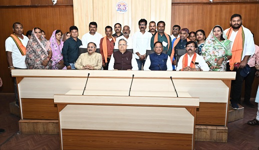 राजनांदगांव के नागरिक प्रतिनिधिमंडल ने विभिन्न विकास कार्यों के लिए जताया आभार