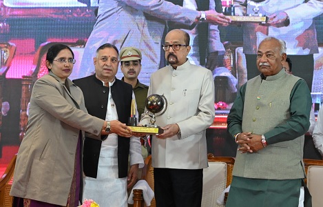 दिव्यांगजनों के साथ देश, समाज और परिवार खड़ा है- राज्यपाल श्री डेका