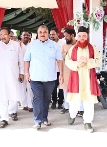 अंबिकापुर में हज यात्रियों को पर्यटन एवं संस्कृति मंत्री श्री राजेश अग्रवाल ने दी शुभकामनाएँ