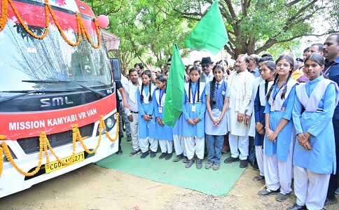 ‘कामयाबी वेन’ : मुख्यमंत्री ने दिखाई हरी झंडी, दूरस्थ गांवों के विद्यार्थियों भी डिजिटल शिक्षा से होंगे लाभान्वित