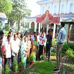 राज्यपाल के गोद ग्राम पंचायत बिजली के ग्रामीणों ने किया लोकभवन का भ्रमण