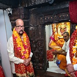 राज्यपाल ने माँ महामाया का दर्शन कर छत्तीसगढ़ की सुख-समृद्धि, खुशहाली की कामना की