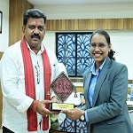 धमतरी की बेटी ने कौशल विकास के दम पर रची सफलता की नई इबारत, स्वतंत्रता दिवस समारोह में होंगी शामिल