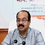 अधिकारी अपनी जिम्मेदारी समझें, गम्भीरता और सक्रियता से दायित्वों का करें निर्वहन : श्री अरुण साव