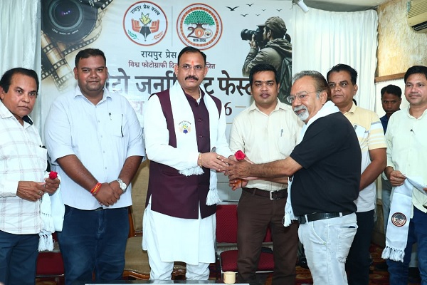 स्वास्थ्य मंत्री श्री जायसवाल ने किया रायपुर प्रेस क्लब में दृश्य संवाद 2026 का शुभारंभ