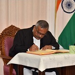 राज्यपाल श्री डेका ने न्यायाधिपति श्री कृष्ण राम महापात्र को छत्तीसगढ़ उच्च न्यायालय के मुख्य न्यायाधीश पद की दिलाई शपथ