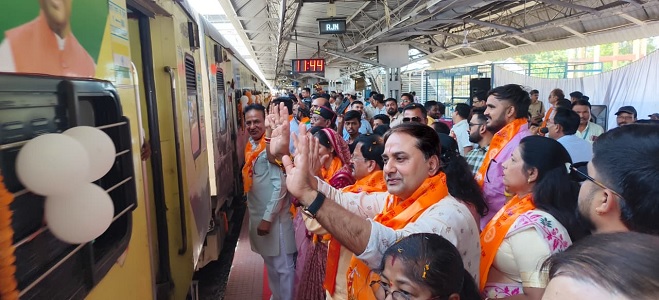 ‘रामलला दर्शन योजना’ : साय सरकार की योजना से हज़ारों श्रद्धालुओं को मिल रहा आध्यात्मिक संबल