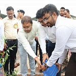 सक्ती जिले में सामूहिक पौधरोपण महाअभियान का हुआ आयोजन