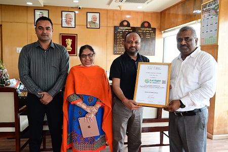 SECR bags Eat Right Station Award