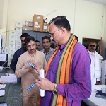 स्वास्थ्य मंत्री श्री श्याम बिहारी जायसवाल ने प्राथमिक स्वास्थ्य केन्द्र जेवरा का किया आकस्मिक निरीक्षण