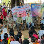 सुशासन की मोटरसाइकिल से दुर्गम पहाड़ों तक पहुँचे कलेक्टर-एसपी