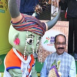 उप मुख्यमंत्री श्री अरुण साव ने खेलो इंडिया नेशनल ट्राइबल गेम्स के लिए मशाल गौरव यात्रा को दिखाई हरी झंडी