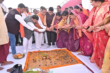 प्रदेश में हो रहे चहुमुखी विकाश का हर वर्ग को मिल रहा है लाभ-मंत्री श्री टंक राम वर्मा