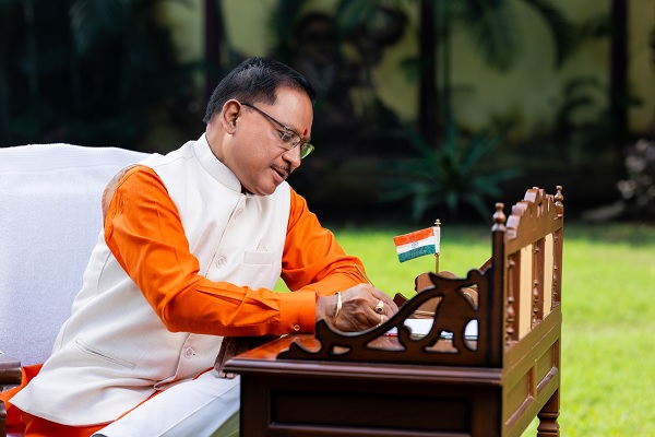 शिक्षक दिवस के अवसर पर मुख्यमंत्री श्री विष्णु देव साय ने गुरुजनों के नाम लिखा आत्मीय पत्र