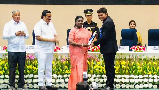राष्ट्रपति मुर्मु ने राष्ट्रीय जल पुरस्कार प्रदान किए; जल संरक्षण में उत्कृष्ट कार्य के लिए रायपुर जिला देश में अव्वल