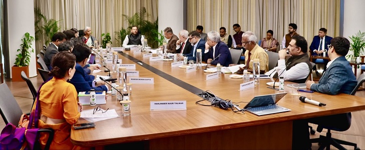 वित्त मंत्री निर्मला सीतारमण ने केंद्रीय बजट की तैयारी के लिए एमएसएमई हितधारकों के साथ बैठक की