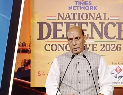 भारत लगभग 100 देशों को स्‍वदेशी रक्षा उत्‍पाद निर्यात कर रहा है: रक्षा मंत्री राजनाथ सिंह