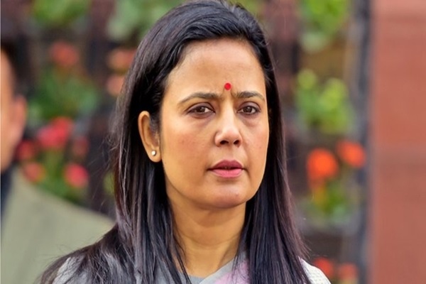 महुआ मोइत्रा के लिए बड़ी मुश्किलें, नफरत फैलाने वाले भाषण के मामले में वारंट जारी