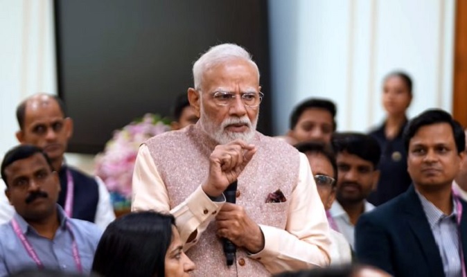 पाठ्यपुस्तकों से आगे बढ़कर विद्यार्थियों के जीवन को बेहतर बनाने में शिक्षकों की बड़ी भूमिका : प्रधानमंत्री मोदी