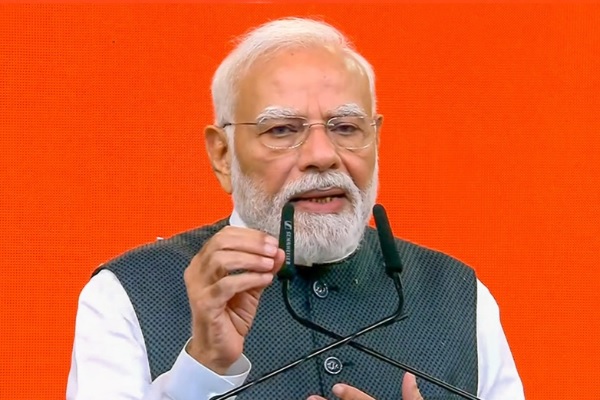 वर्तमान सरकार की नीति सभी नागरिकों के लिए समाधान पर केंद्रित : प्रधानमंत्री नरेंद्र मोदी