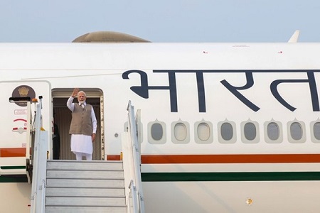 प्रधानमंत्री नरेन्‍द्र मोदी अपनी तीन देशों  की यात्रा के पहले चरण में आज साइप्रस पहुंच गए