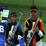 आईएसएसएफ निशानेबाजी विश्वकप : रुद्रांक्ष -आर्या ने 10 मी. एयर राइफल मिक्स्ड टीम में रजत पदक जीता