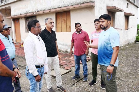 आयुक्त श्री पांडेय पहुंचे निगम के अंतिम छोर, ली समस्याओं की जानकारी, निराकरण के दिए निर्देश