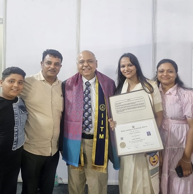 कोरबा की बेटी राधा अग्रवाल ने IIT मद्रास से सिविल इंजीनियरिंग की पढ़ाई पूरी कर बढ़ाया जिले का मान